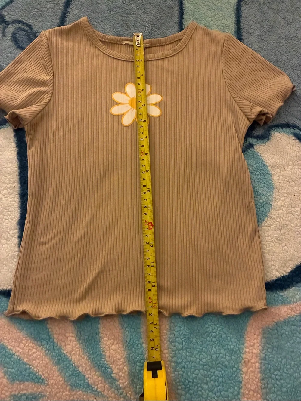 Girls' Tan Ribbed Tee with Yellow Daisy Graphic